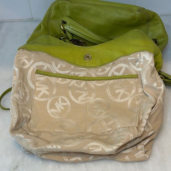 Michael Kors Purse Handbag Leather Lillie Chartreuse Chainlink Hobo Shoulder Bag - Picture 13 of 16